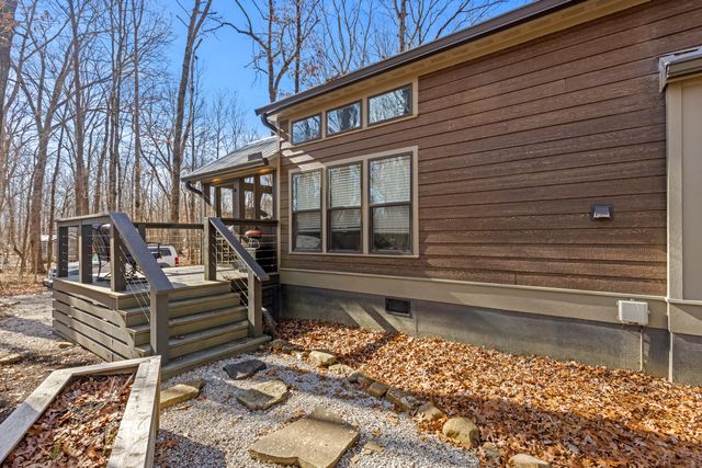 210 Mountain Laurel Lane, Monteagle, TN 37356