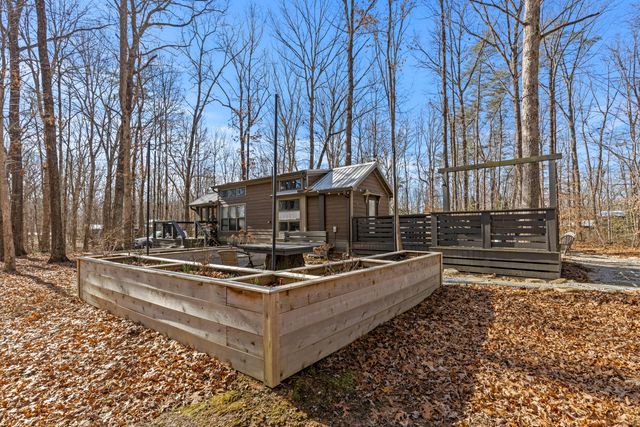 210 Mountain Laurel Lane, Monteagle, TN 37356