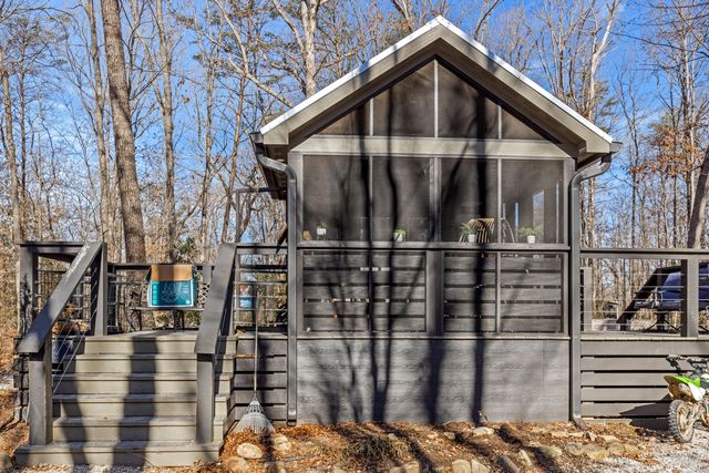 210 Mountain Laurel Lane, Monteagle, TN 37356