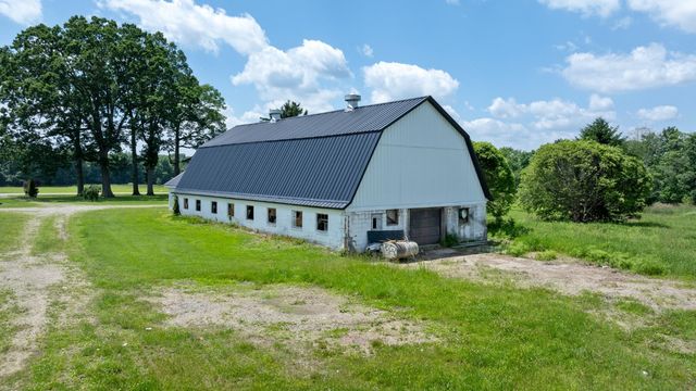1729 MEADVILLE Road, Titusville, PA 16354