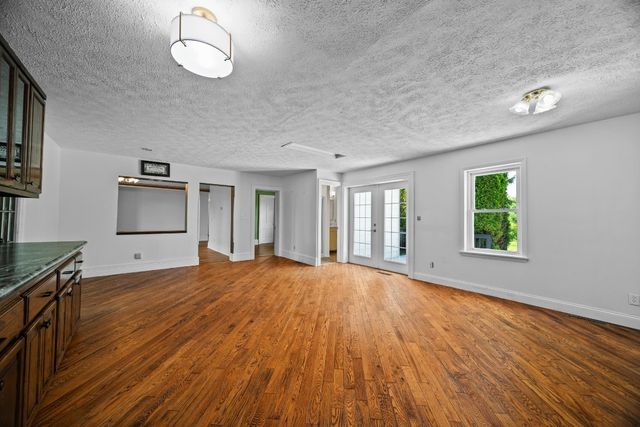 1729 MEADVILLE Road, Titusville, PA 16354