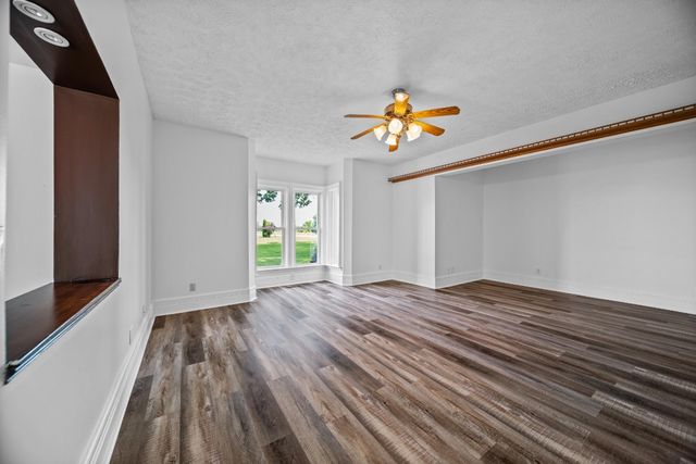 1729 MEADVILLE Road, Titusville, PA 16354