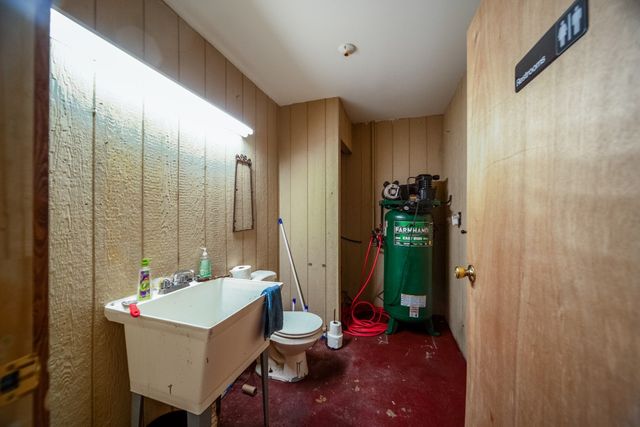 1729 MEADVILLE Road, Titusville, PA 16354