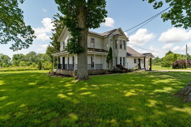 1729 MEADVILLE Road, Titusville, PA 16354