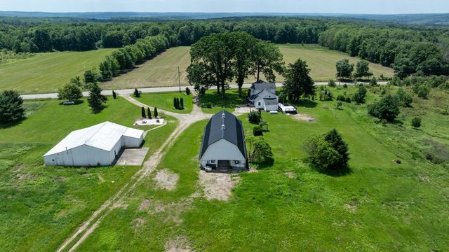 1729 MEADVILLE Road, Titusville, PA 16354