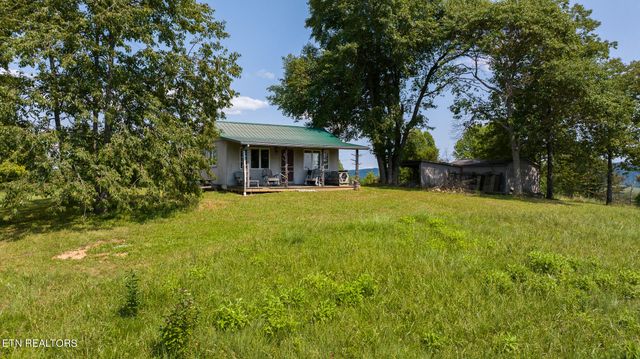 687 Big Springs Rd, Eidson, TN 37731