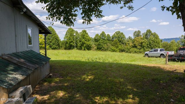 687 Big Springs Rd, Eidson, TN 37731