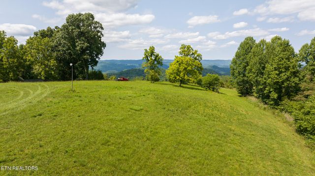 687 Big Springs Rd, Eidson, TN 37731