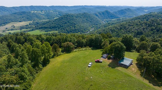 687 Big Springs Rd, Eidson, TN 37731