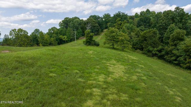 687 Big Springs Rd, Eidson, TN 37731