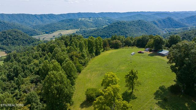 687 Big Springs Rd, Eidson, TN 37731