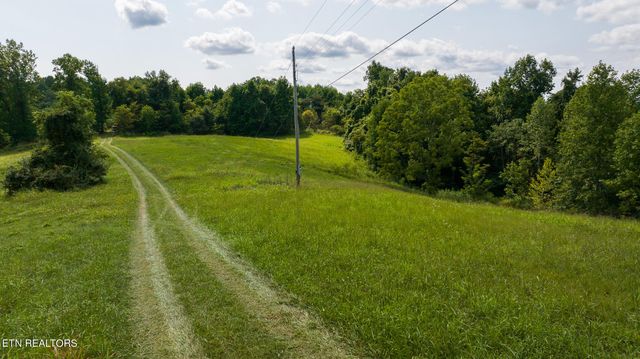 687 Big Springs Rd, Eidson, TN 37731