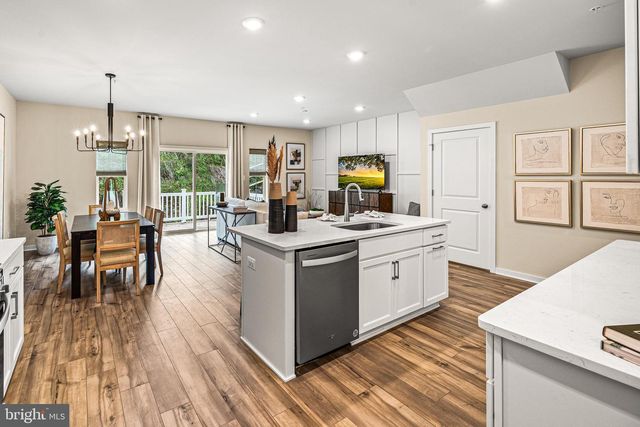6038 FREESTONE BLVD, Middletown, DE 19709
