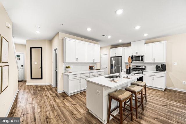 6038 FREESTONE BLVD, Middletown, DE 19709