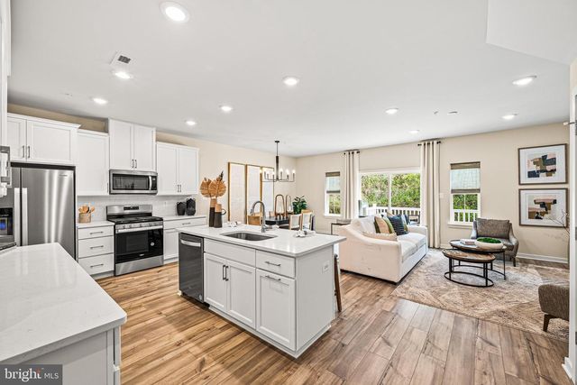 6038 FREESTONE BLVD, Middletown, DE 19709