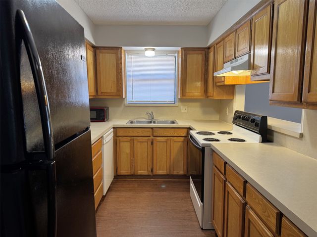 2212 Bernard Street, Denton, TX 76205