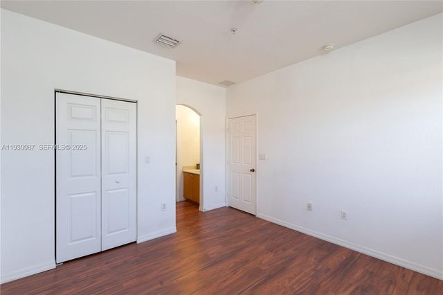 1009 SW 144th Ave 2701, Pembroke Pines, FL 33027