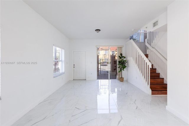 1009 SW 144th Ave 2701, Pembroke Pines, FL 33027