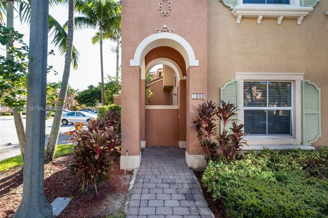 1009 SW 144th Ave 2701, Pembroke Pines, FL 33027