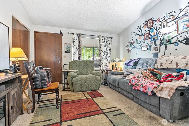 3340 Cherrywood Avenue, Bellingham, WA 98225