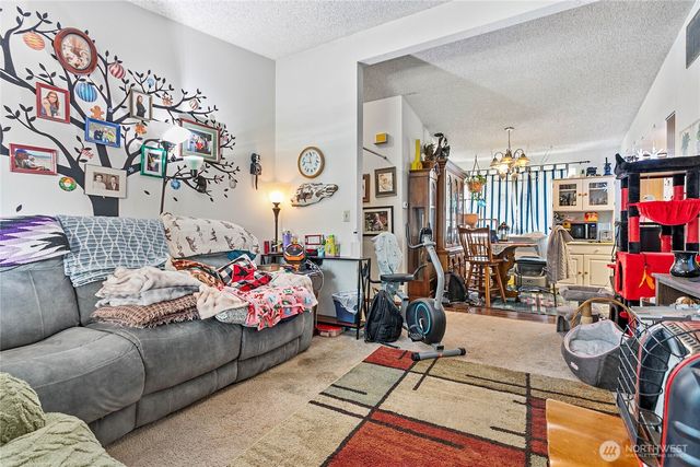 3340 Cherrywood Avenue, Bellingham, WA 98225