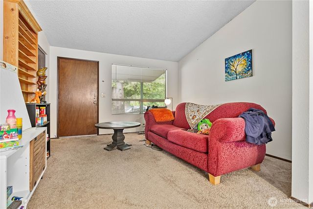 3340 Cherrywood Avenue, Bellingham, WA 98225