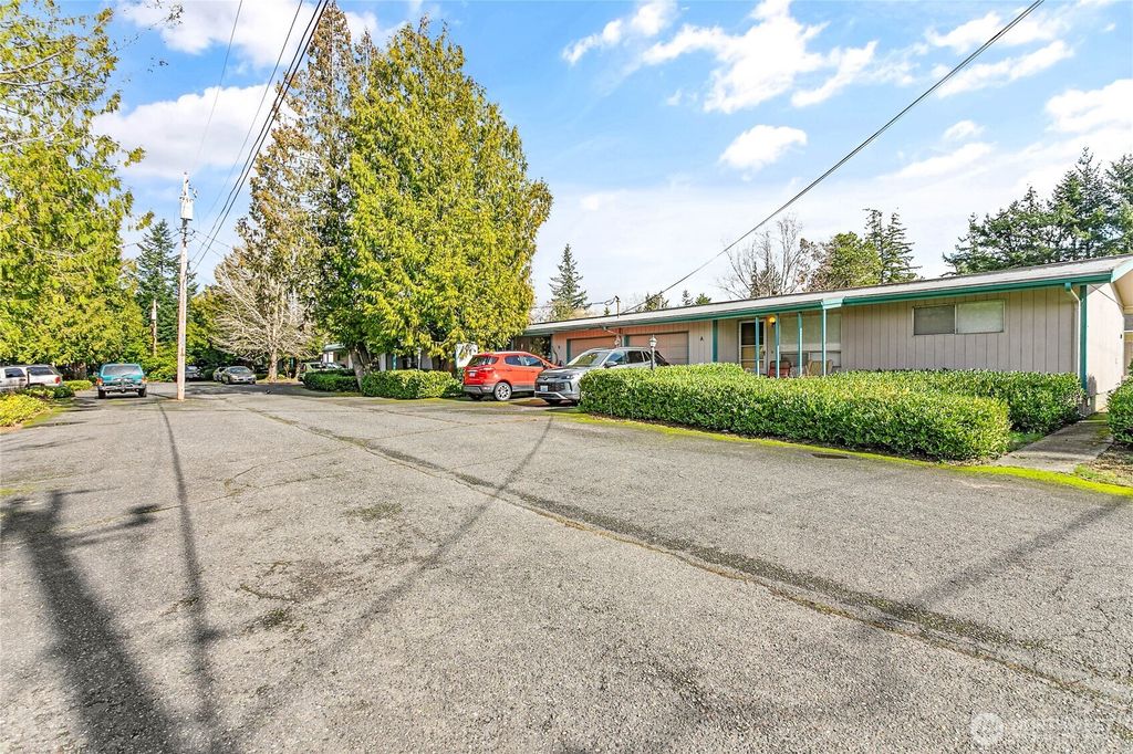 3340 Cherrywood Avenue, Bellingham, WA 98225
