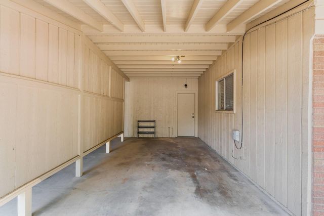 2205 Lanier DR B, Austin, TX 78757