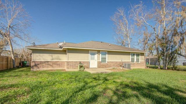 253 Briarcreek Street, Richwood, TX 77531