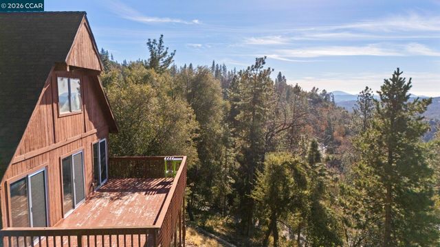 18957 Stag Circle, Tuolumne, CA 95579