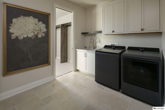 7100 NW 3rd Street, Lincoln, NE 68521