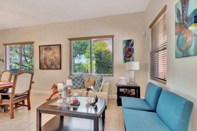 553 Gazetta Way, West Palm Beach, FL 33413