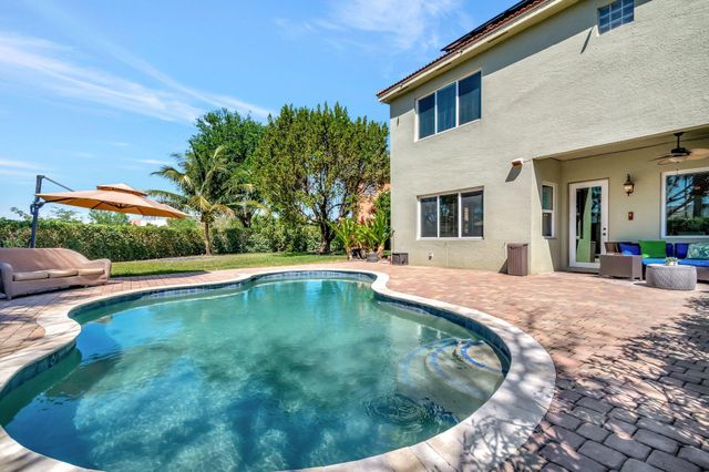 553 Gazetta Way, West Palm Beach, FL 33413