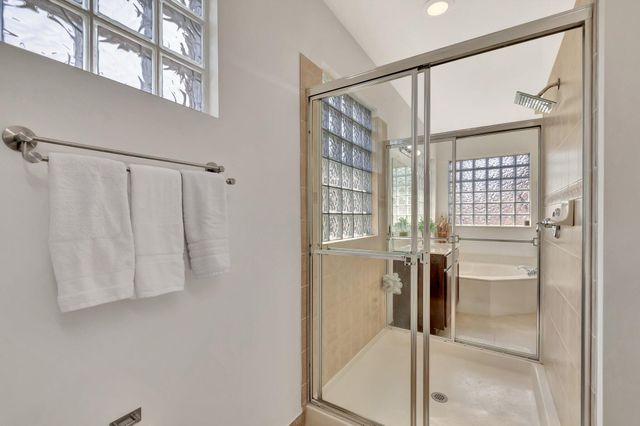 553 Gazetta Way, West Palm Beach, FL 33413