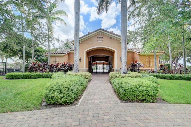 553 Gazetta Way, West Palm Beach, FL 33413