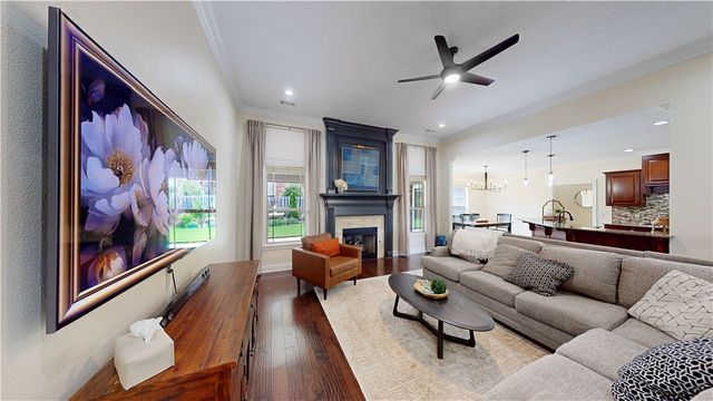 5401 S 61st Street, Rogers, AR 72758