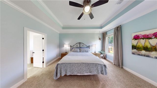 5401 S 61st Street, Rogers, AR 72758