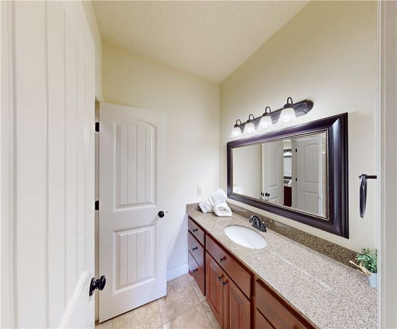 5401 S 61st Street, Rogers, AR 72758