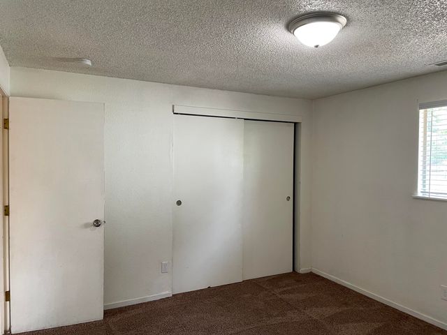 735 Kenyon Street, Medford, OR 97501