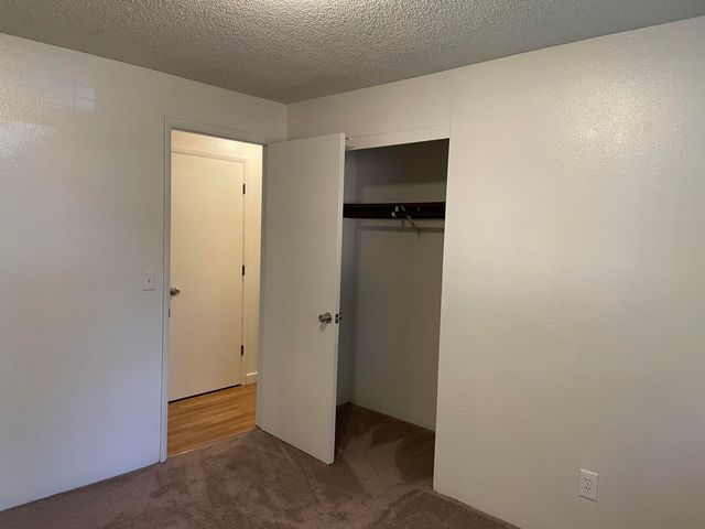 735 Kenyon Street, Medford, OR 97501