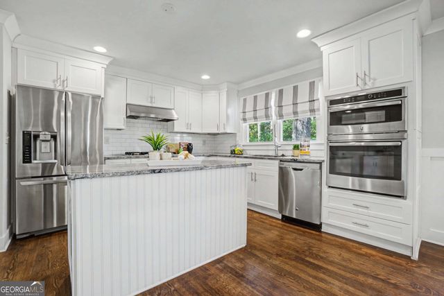 6570 Cherry Tree Lane NE, Sandy Springs, GA 30328