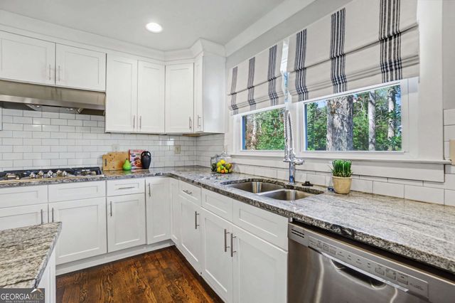 6570 Cherry Tree Lane NE, Sandy Springs, GA 30328