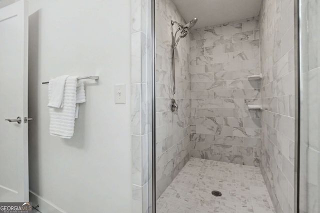 6570 Cherry Tree Lane NE, Sandy Springs, GA 30328