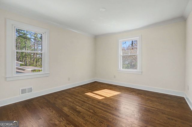 6570 Cherry Tree Lane NE, Sandy Springs, GA 30328