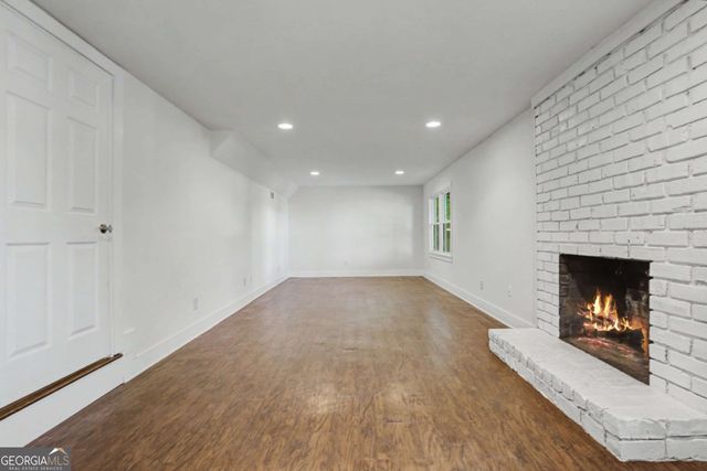 6570 Cherry Tree Lane NE, Sandy Springs, GA 30328