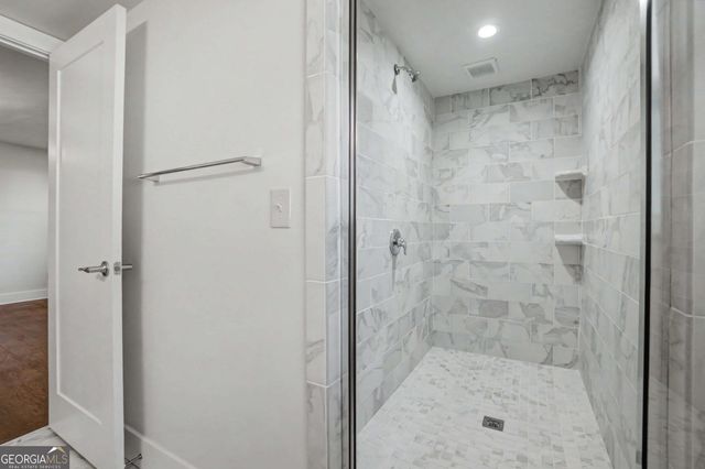 6570 Cherry Tree Lane NE, Sandy Springs, GA 30328