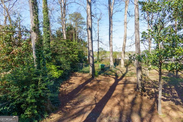 6570 Cherry Tree Lane NE, Sandy Springs, GA 30328