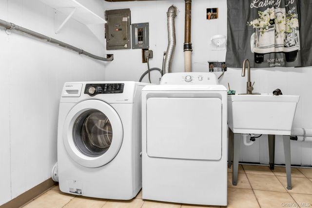 34 Steiner Drive, Mahopac, NY 10541