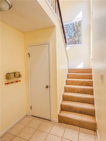 1743 Dylan DR, Virginia Beach, VA 23464