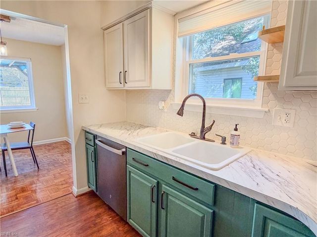 1743 Dylan DR, Virginia Beach, VA 23464